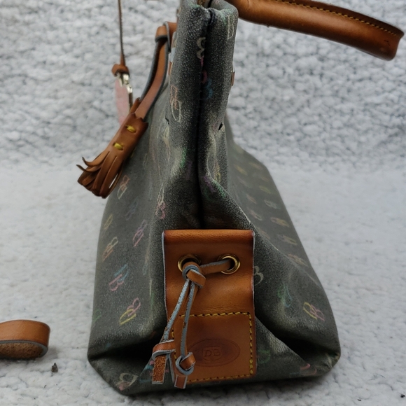 Dooney and Bourke purse only (not wristlet) - Picture 6 of 7